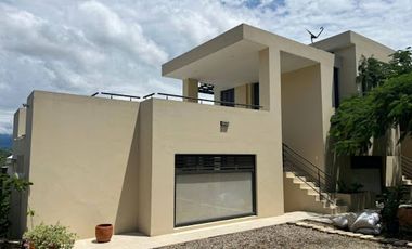 VENTA de CASA CAMPESTRE en ANAPOIMA