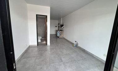 DEPARTAMENTO MONOAMBIENTE al frente con balcon