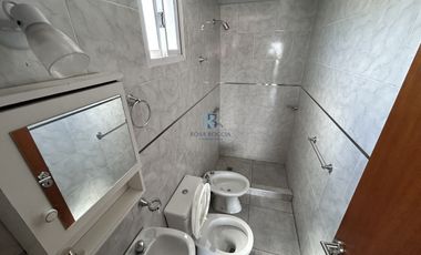 DEPARTAMENTO MONOAMBIENTE al frente con balcon