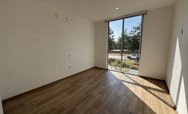 Casa en Renta en Solares