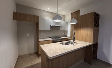 Casa en Renta en Solares