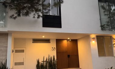 Casa en Renta en Solares