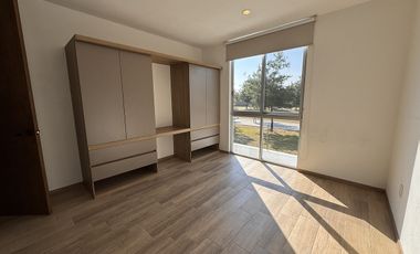 Casa en Renta en Solares