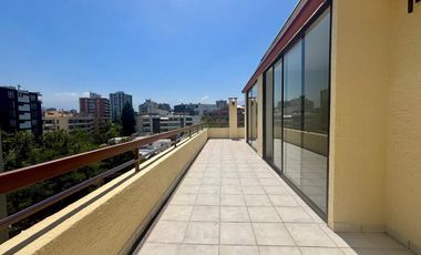 Venta Penthouse en Tobalaba con Eleodoro Yañez