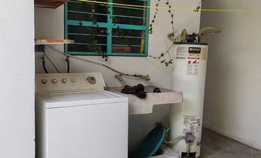 RENTA DE CASA  EN SANTA CATARINA