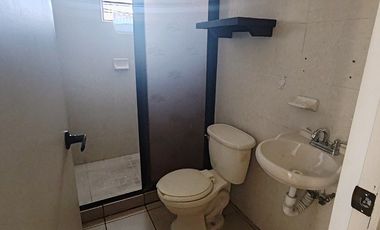 RENTA DE CASA  EN SANTA CATARINA