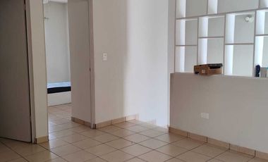 RENTA DE CASA  EN SANTA CATARINA