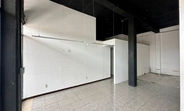 LOCAL EN RENTA CON GRAN VISIBILIDAD, QUERETARO