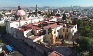 Oficinas en renta en el corazón de Querétaro – Ezequiel Montes Sur 80, Centro