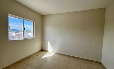 CASA EN VENTA EN RESIDENCIAL SOFIA CON CASA ADJUNTA Y ACCEESO CONTROLADO