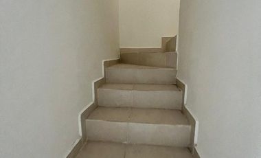 CASA EN VENTA EN RESIDENCIAL SOFIA CON CASA ADJUNTA Y ACCEESO CONTROLADO