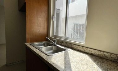 CASA EN VENTA EN RESIDENCIAL SOFIA CON CASA ADJUNTA Y ACCEESO CONTROLADO