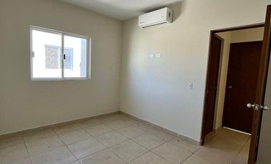 CASA EN VENTA EN RESIDENCIAL SOFIA CON CASA ADJUNTA Y ACCEESO CONTROLADO