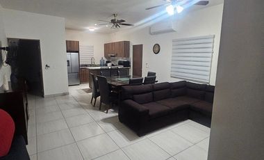 CASA EN  RENTA EN RESIDENCIAL CORONADO