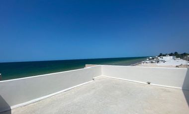 Casa en venta frente al mar en Telchac