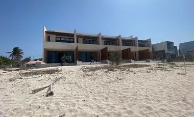 Casa en venta frente al mar en Telchac
