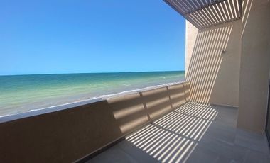 Casa en venta frente al mar en Telchac