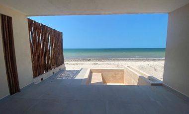 Casa en venta frente al mar en Telchac