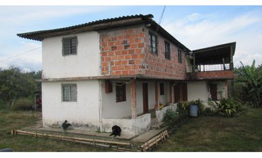 Extraordinaria y productiva finca cafetera en Filandia