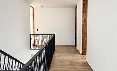 Masada casa amplio con 4 habitaciones