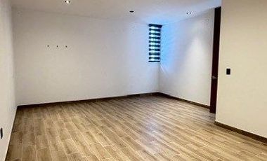 Masada casa amplio con 4 habitaciones