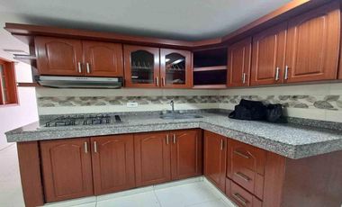 APARTAMENTO EN ARRIENDO EN EL CENTRO/SANTA ROSA DE CABAL
