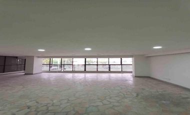 LOCAL EN ARRIENDO EN PEREIRA/AVENIDA 30 DE AGOSTO