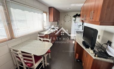 VENTA PIEDRA ROJA CHICUREO 4 DORMITORIOS Y 4 BAÑOS