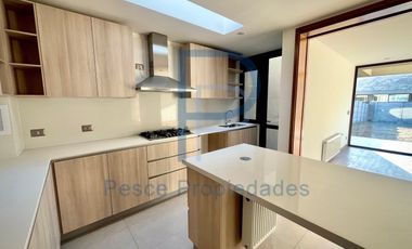 ¡CASA ESTILO MEDITERRÁNEA A ESTRENAR! EN CONDOMINIO