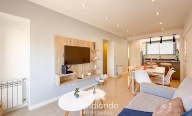 Depto 3 ambientes al frente con balcón 100% reciclado y AMOBLADO / Zona Aldrey