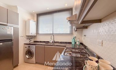 Depto 3 ambientes al frente con balcón 100% reciclado y AMOBLADO / Zona Aldrey