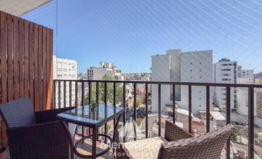 Depto 3 ambientes al frente con balcón 100% reciclado y AMOBLADO / Zona Aldrey