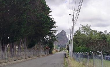 *HOGAR PARA TU TRANQUILIDAD EN VENTA - SECTOR, PAMPA VINTIMILLA - AZUAY, ECUADOR. (Cerca de Cuenca y Azogues)