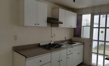 CASA EN RENTA EN VILLAS DEL CAMPO, CALIMAYA