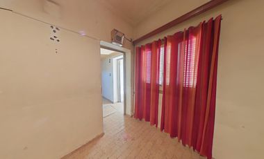 CASA DE DOS PLANTAS CON 5 DORMITORIOS A RECICLAR EN DORREGO, GUAYMALLÉN CON TOUR VIRTUAL