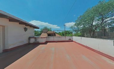 CASA DE DOS PLANTAS CON 5 DORMITORIOS A RECICLAR EN DORREGO, GUAYMALLÉN CON TOUR VIRTUAL