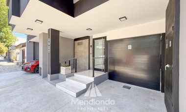 Semipiso 2 ambientes al frente con Balcón - Zona Chauvín