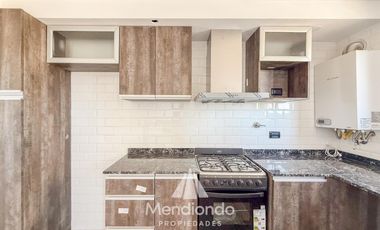 Semipiso 2 ambientes al frente con Balcón - Zona Chauvín