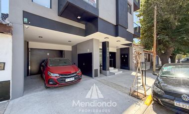 Semipiso 2 ambientes al frente con Balcón - Zona Chauvín