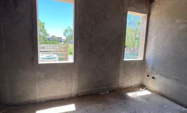 Casa en Barrio Carpinchos