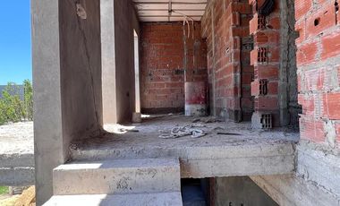 Casa en Barrio Carpinchos