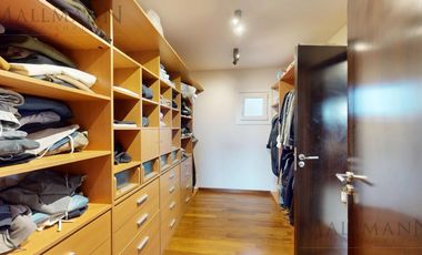 Venta Casa 3 Dormitorios en La Lomada