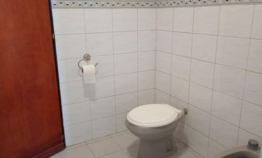 CASA ALQUILER CASTELAR NORTE