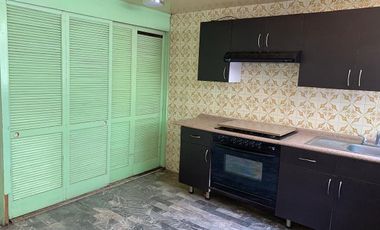 RENTA CASA PARA OFICINAS O GUARDERIA CON JARDIN, COL. SAN JERONIMO ACULCO