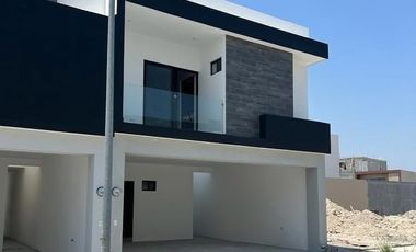 Venta de Casa en Apodaca Rinconada Colonial