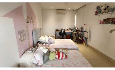 PentHouse Apartamento en Amoblado con vista al marina - 005R