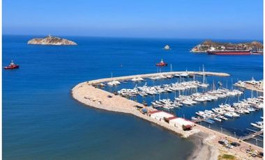 PentHouse Apartamento en Amoblado con vista al marina - 005R