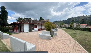 Apartamento para la venta en unidad cerrada en el retiro