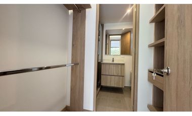 Apartamento para la venta en unidad cerrada en el retiro