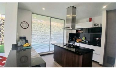 VENDO CASA ESQUINERA CAMPESTRE DOS NIVELES CAJIC